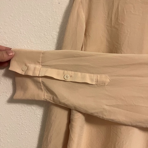 Madewell silk top size M - light straw color - Picture 5 of 10